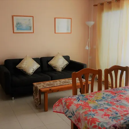 Sol Y Mar Apartment *